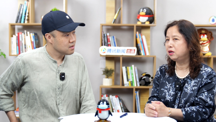 2025澳门管家婆资料大全免费七码,车停路边被保安恶意扎胎,公开决策资料解释落实_尊享版V13.56